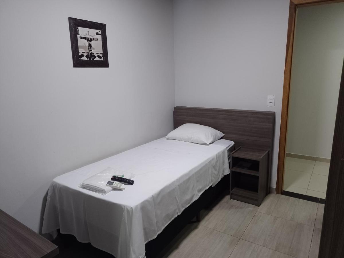 Hotel Rof Telemaco Borba Bagian luar foto