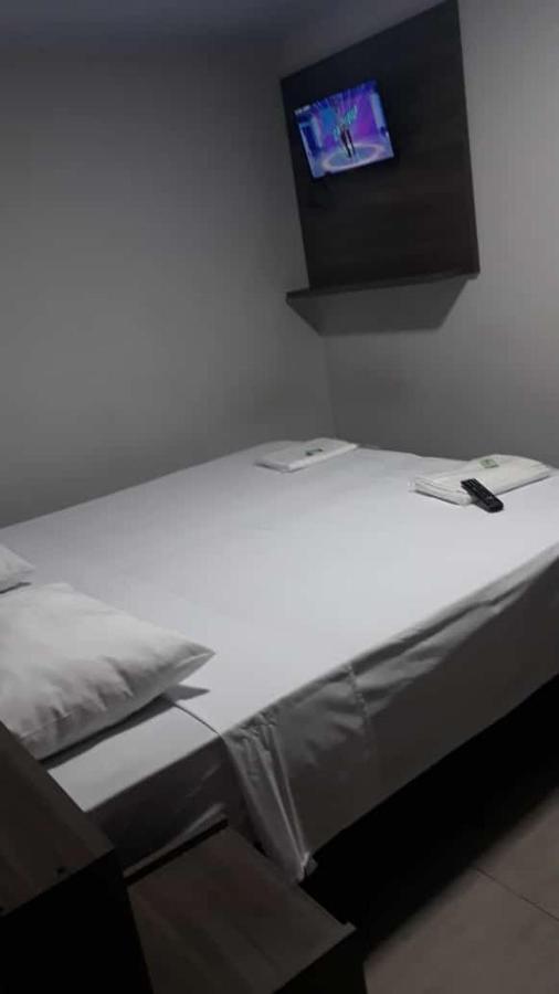 Hotel Rof Telemaco Borba Bagian luar foto