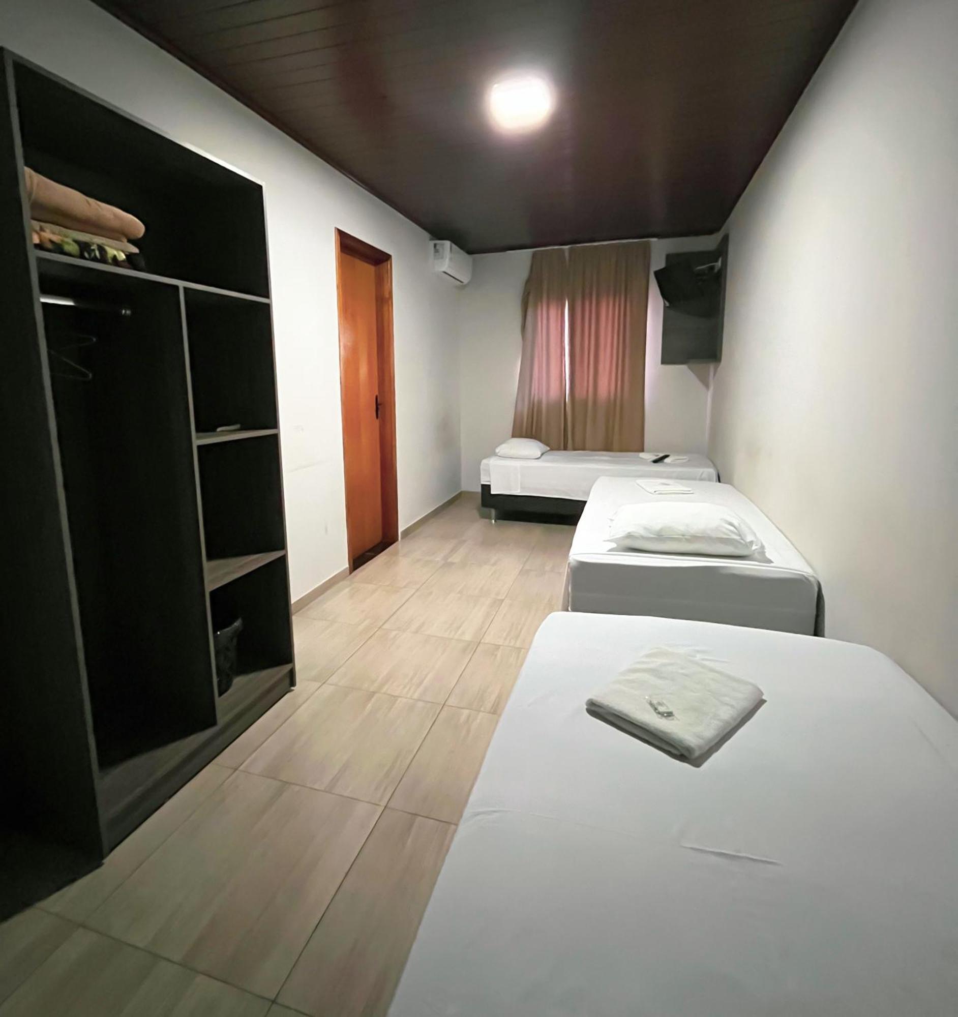 Hotel Rof Telemaco Borba Bagian luar foto