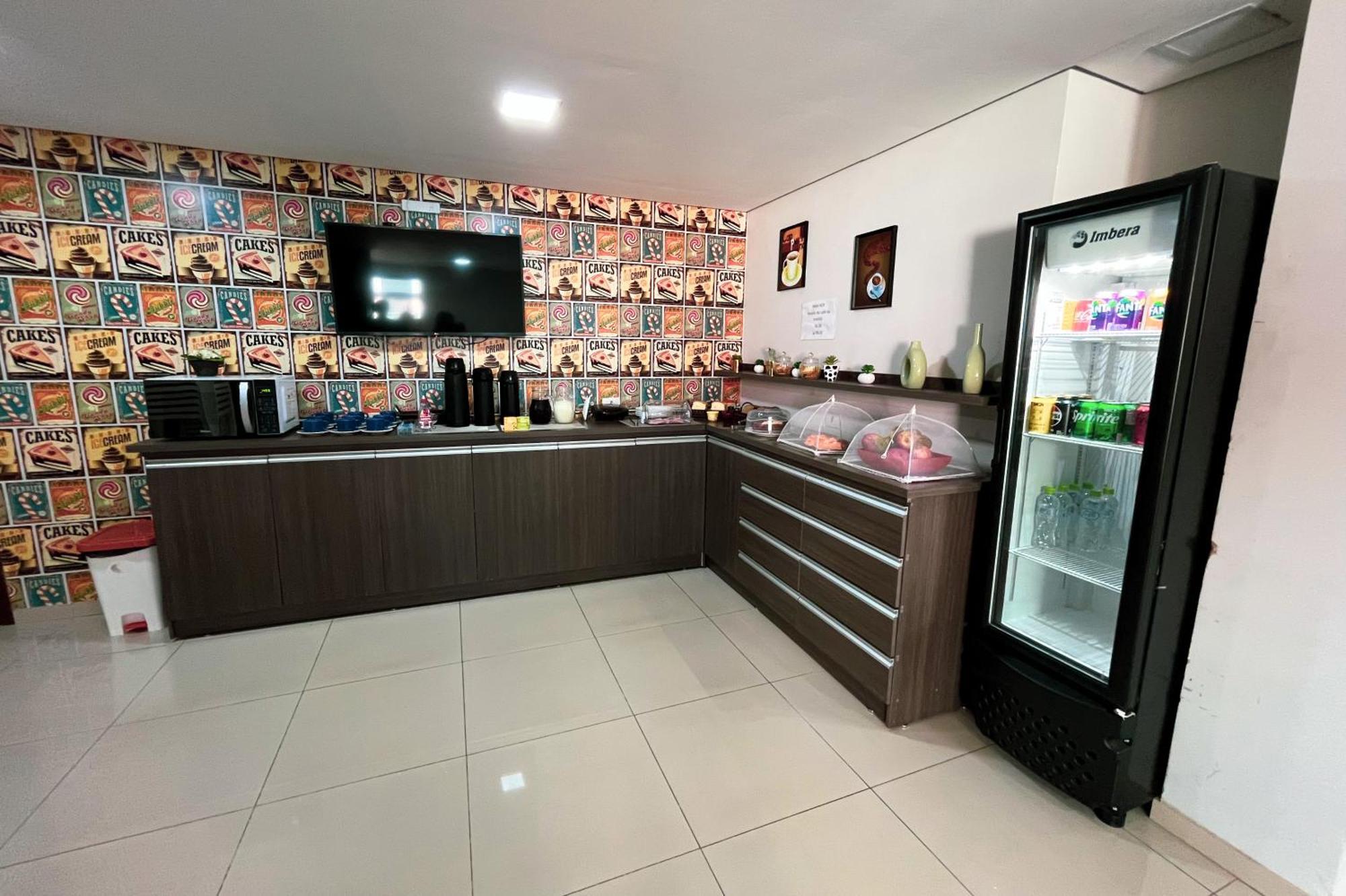 Hotel Rof Telemaco Borba Bagian luar foto