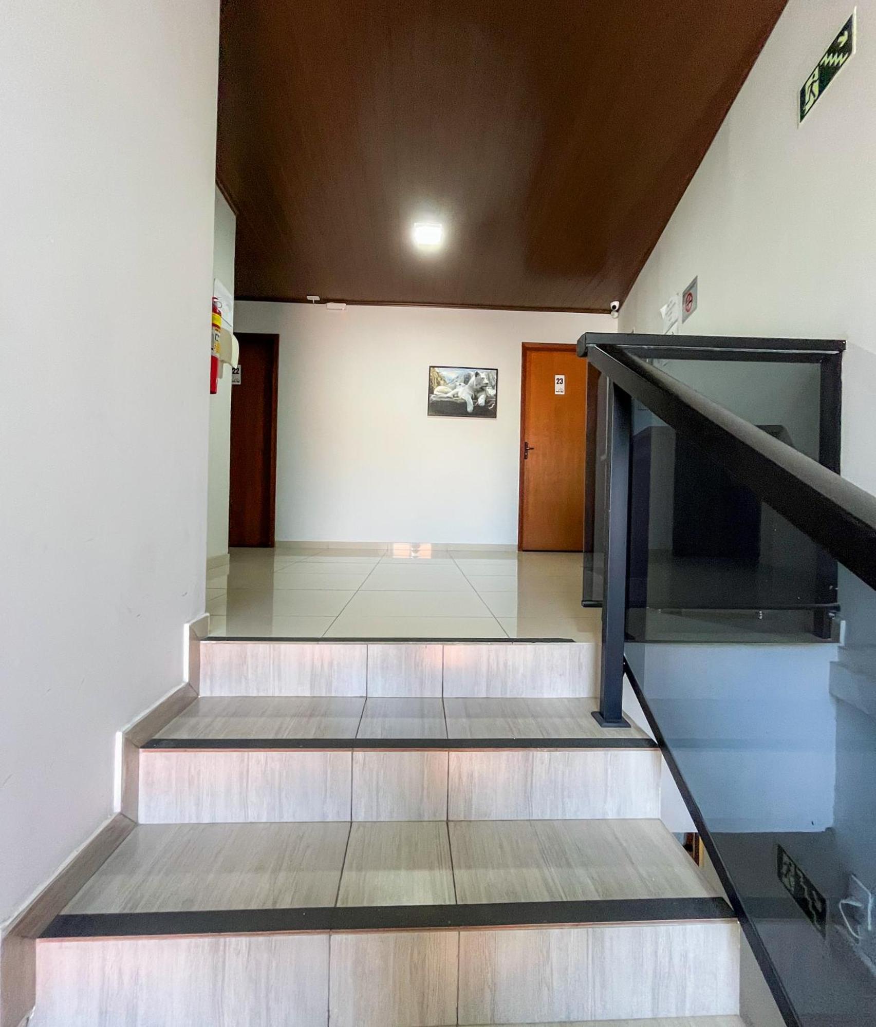 Hotel Rof Telemaco Borba Bagian luar foto